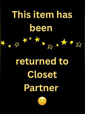 ⭐️This Item Has Been Returned to my Closet Partner⭐️